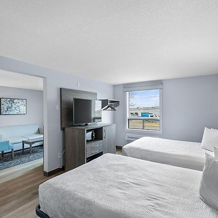 Emerald Hotel & Suites Calgary Airport المظهر الخارجي الصورة