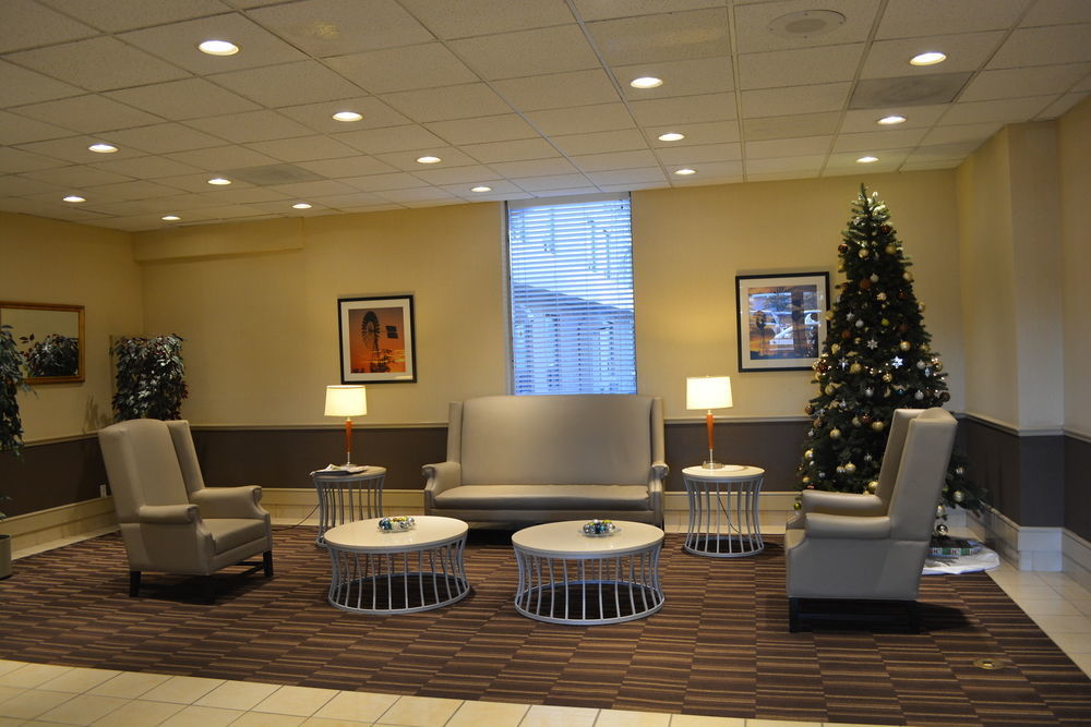 Emerald Hotel & Suites Calgary Airport المظهر الخارجي الصورة